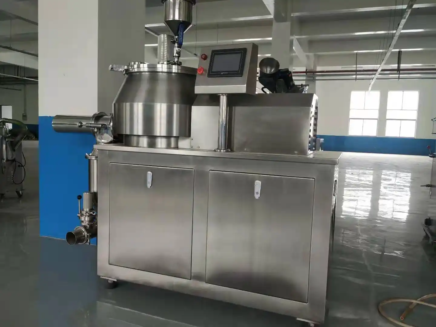 Wet Mixing Granulator