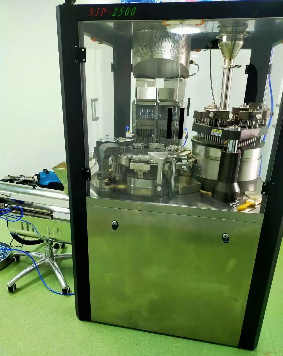 Encapsulator machine Encapsulator machine