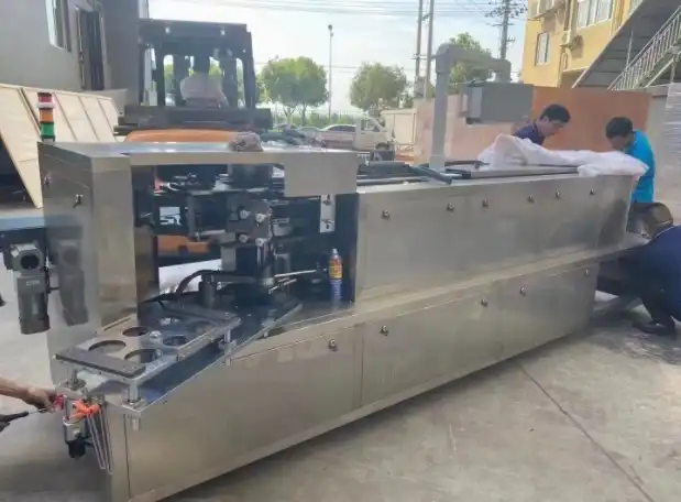 bottle cartoning machine bottle cartoning machine