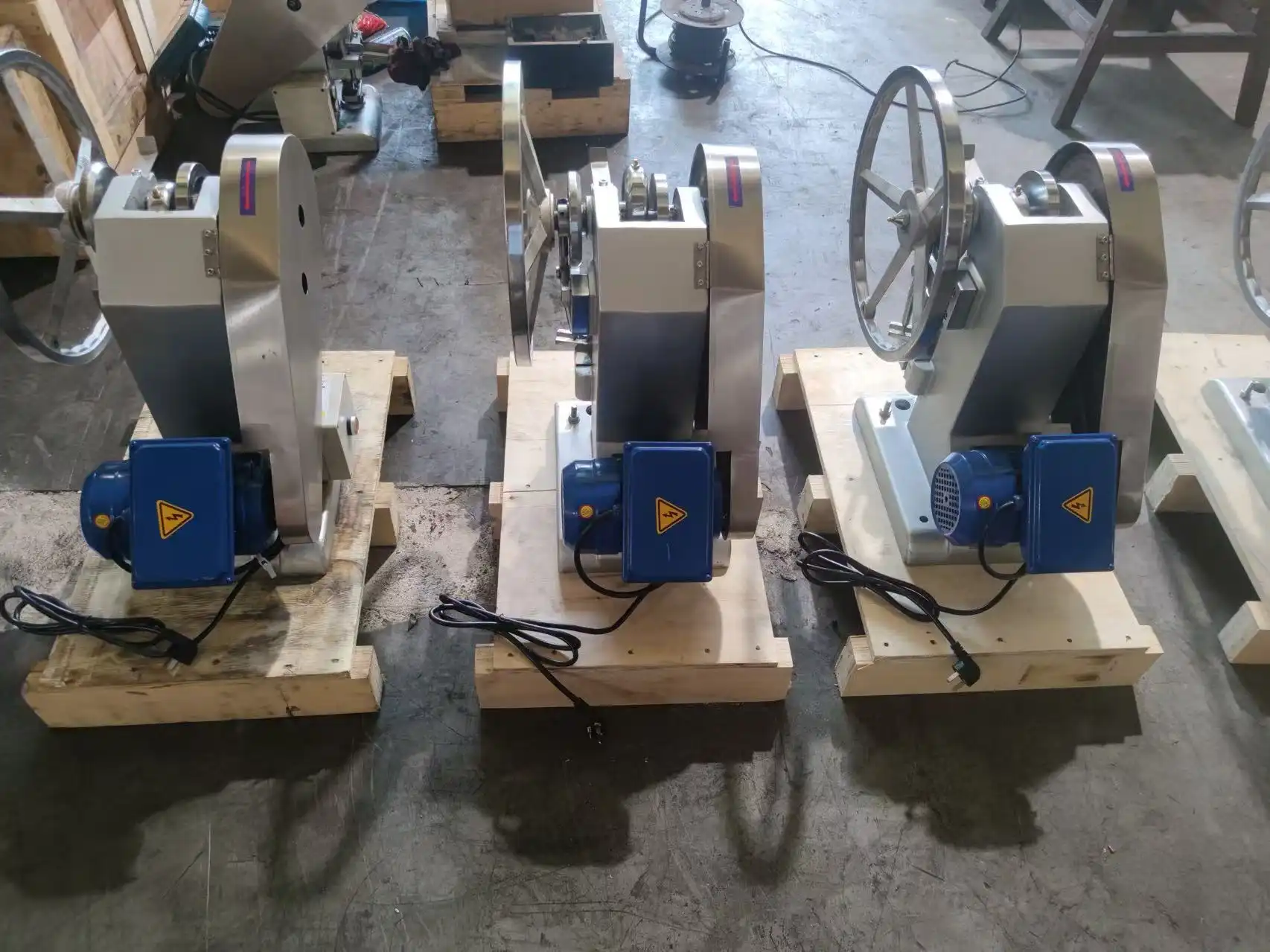  Desktop tablet press machine