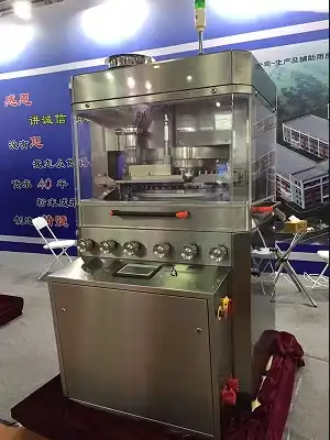 Какви материали могат да се използват в машина за пресоване на таблетки сол?