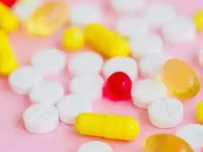 Кои индустрии използват напълно автоматични машини за производство на таблетки?